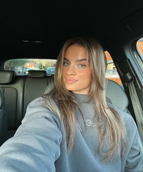 MIA GREEN model high quality pics