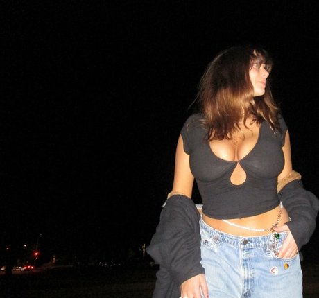 Lola Dubrul xxx model image