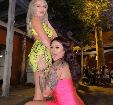 Jessica H nice model pics