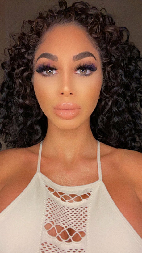 Brooklyn Benzz xxx actress galleries