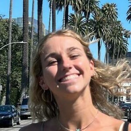 Siena Palicke sexy actress pic