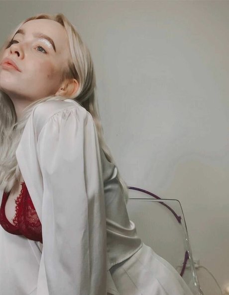 deni__dragons__ perfect pornstar images