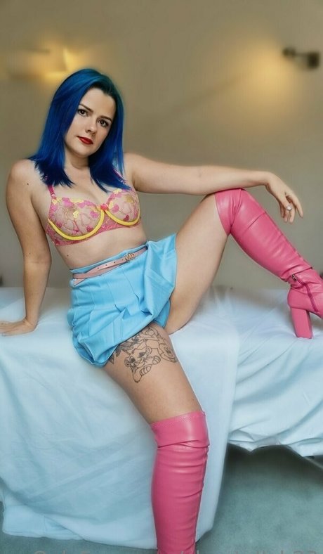 chantelleh23 nudes actress pics