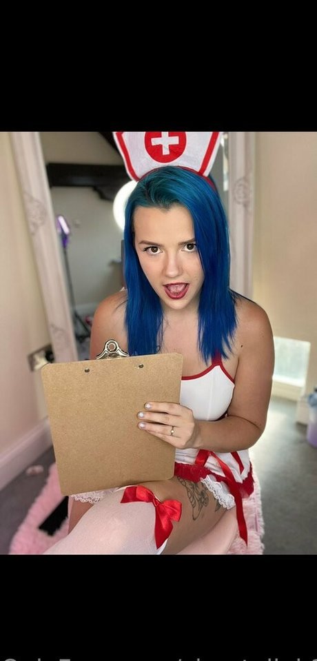 chantelleh23 star sexy pic