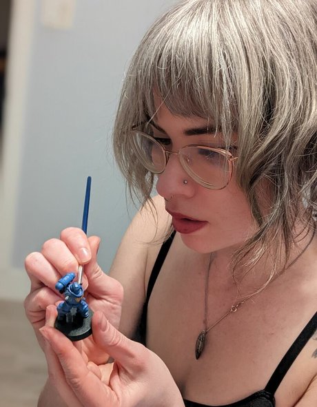 TheMissSilverWitch exclusive model picture