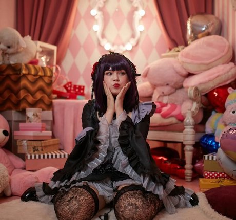 Kimuu model beautiful picture