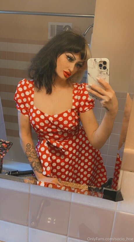 dhalialuxe model nudes images