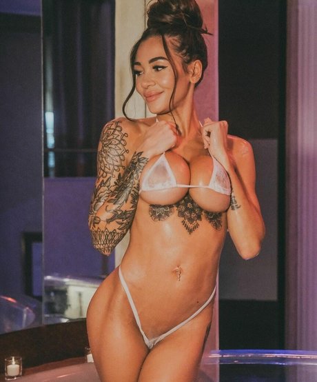 Leena Wild star nude gallery