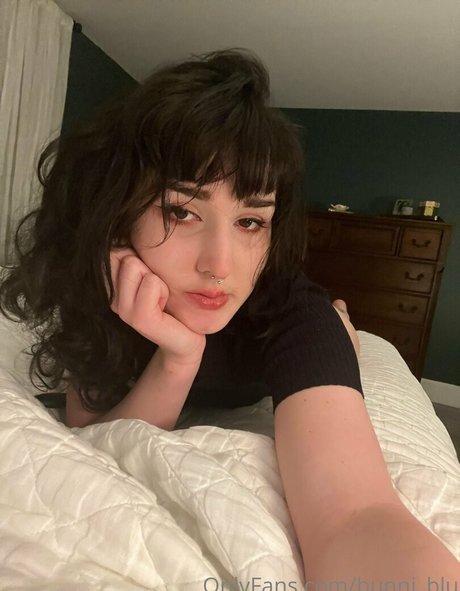 bunni blu high quality model img