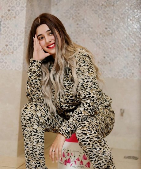 Apoorva Bhalla star best img