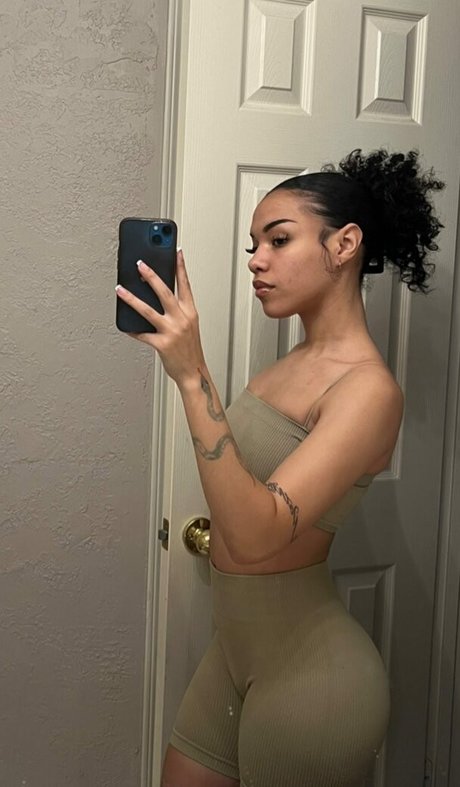 Dsweetdreamz pornstar art photo