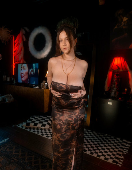 bigtittygothegg star best galleries