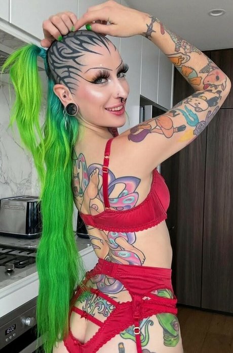 Frankie Phantom nudes pornstar pics