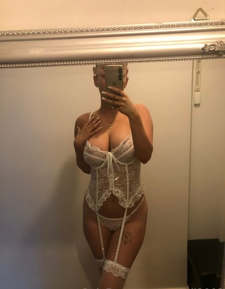 monali2002 star art pics