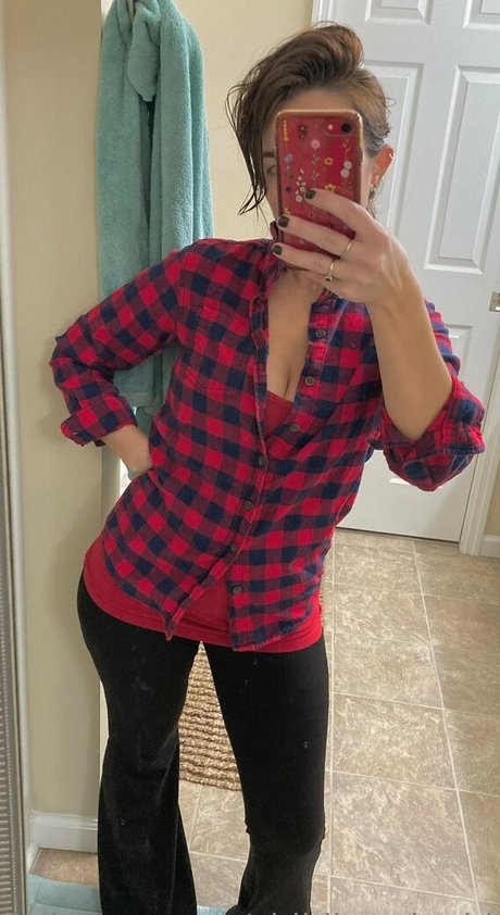 thickhips30 perfect model pic