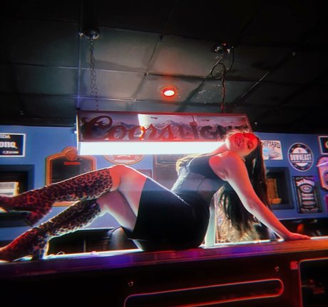 Ashley Jolly pornstar nude pics