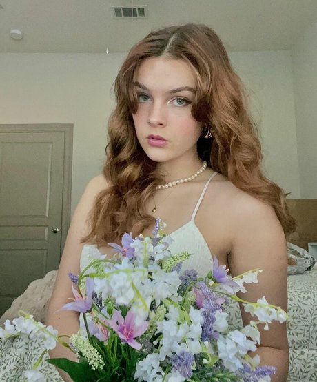 McKenzie Bell nice pornstar images