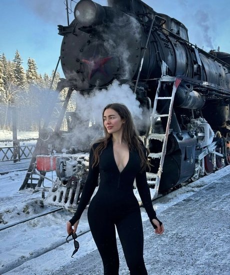 Toma Zhdanova star xxx photo