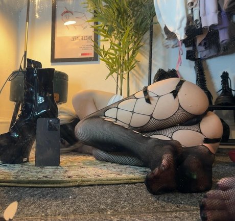 Definitelyjesus_ sex actress pic