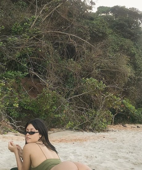 mellmoeller nudes star pictures