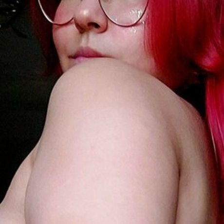 utkashnitke xxx pornstar pics