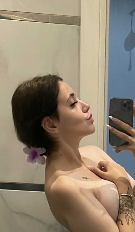 ebony summer onlyfans nice pictures