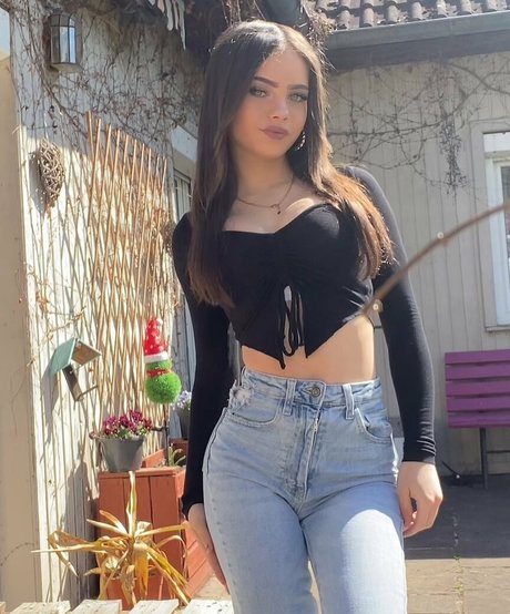 Doreengnadi pornographic actress galleries