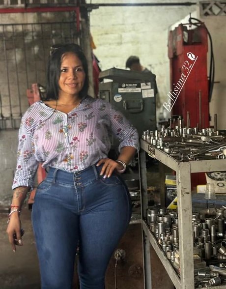 Bellisima 32 pornstar erotic galleries