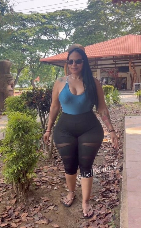 Bellisima 32 model adult images