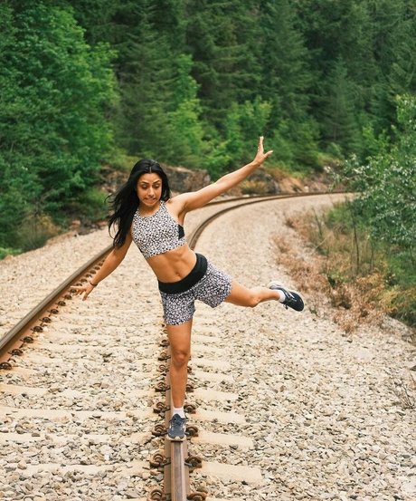 Michelle Khare star free gallery