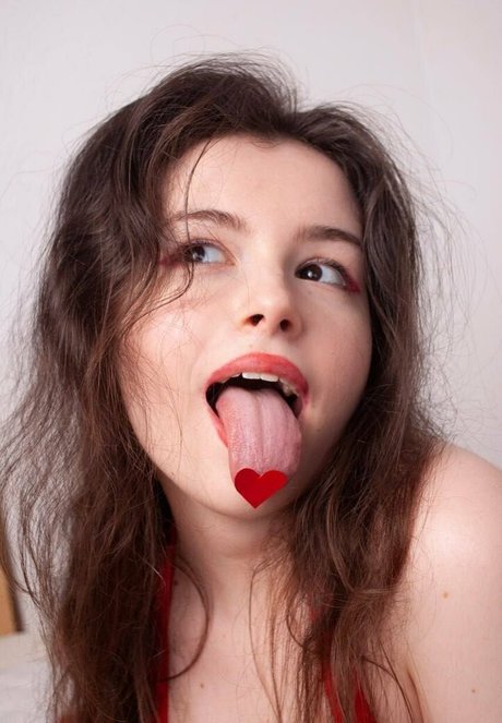 monamariaa model sex pic