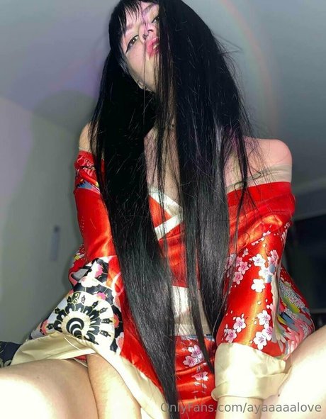 nina williams pretty model images