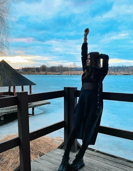 nina williams sexy model archive