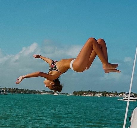 Morena Bradas star top images