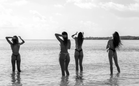 Morena Bradas sexy pornstar galleries