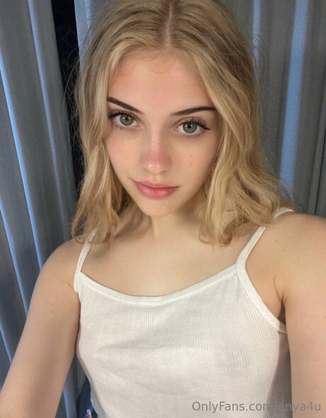 enya4u model pretty photos