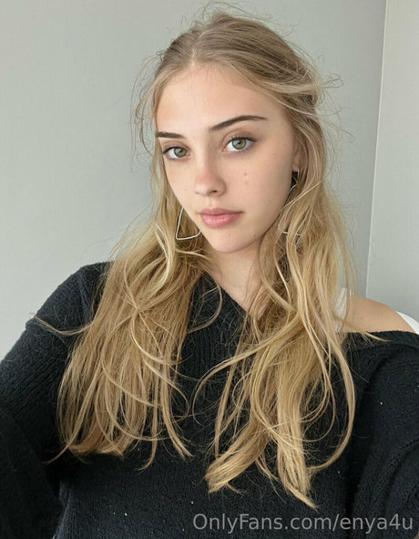 enya4u pornstar beautiful photo