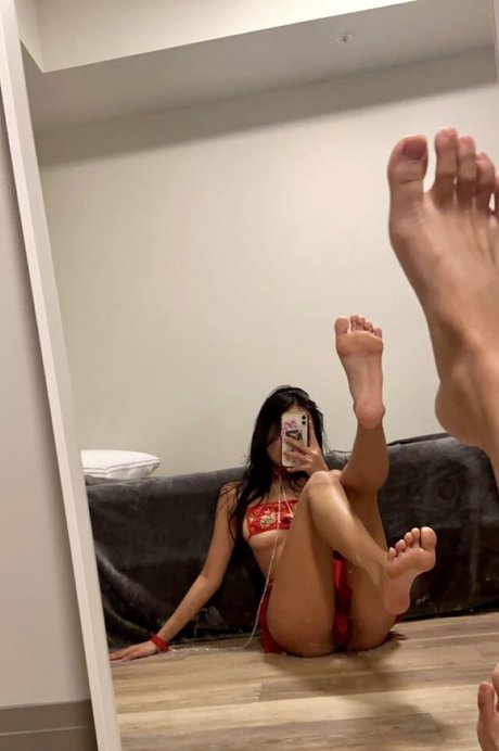 Kymitona star high quality photo