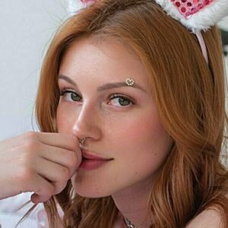 aliciaginger sex actress gallery