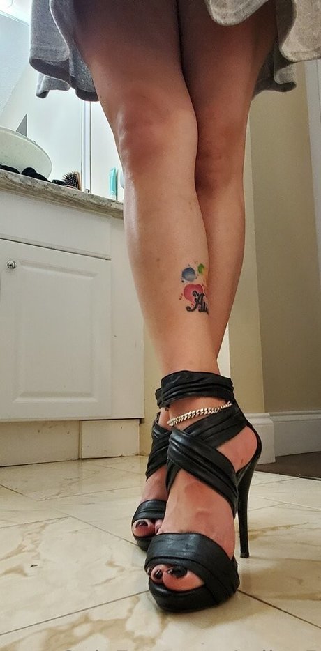 milax5 perfect model pics