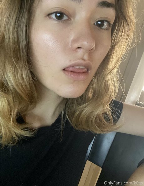 Dronae model sexy galleries