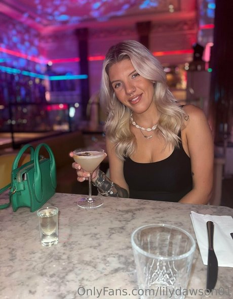 lilydawson01 sexy actress image