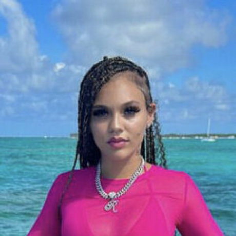 roseleediiii hot pornstar picture