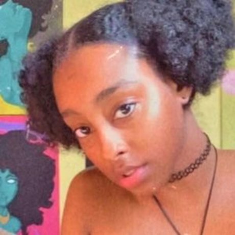 Cumshawty star nudes gallery