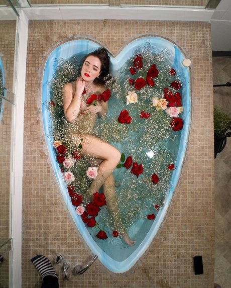 Margaret Bienert sexy pornstar gallery