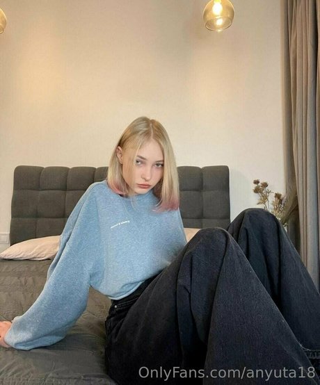 anyuta18 perfect actress pictures