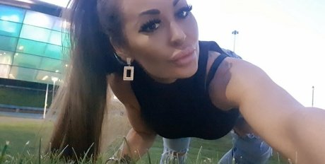 ladyamandarendall naked star pics