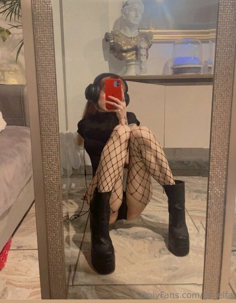 gil elfa pornstar photo