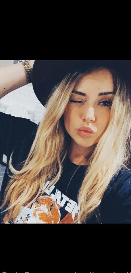 britney darling high quality pornstar pics