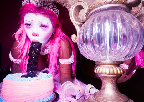 lowbotomy best model pic